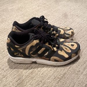 Adidas Torsion Sneakers! Avocados